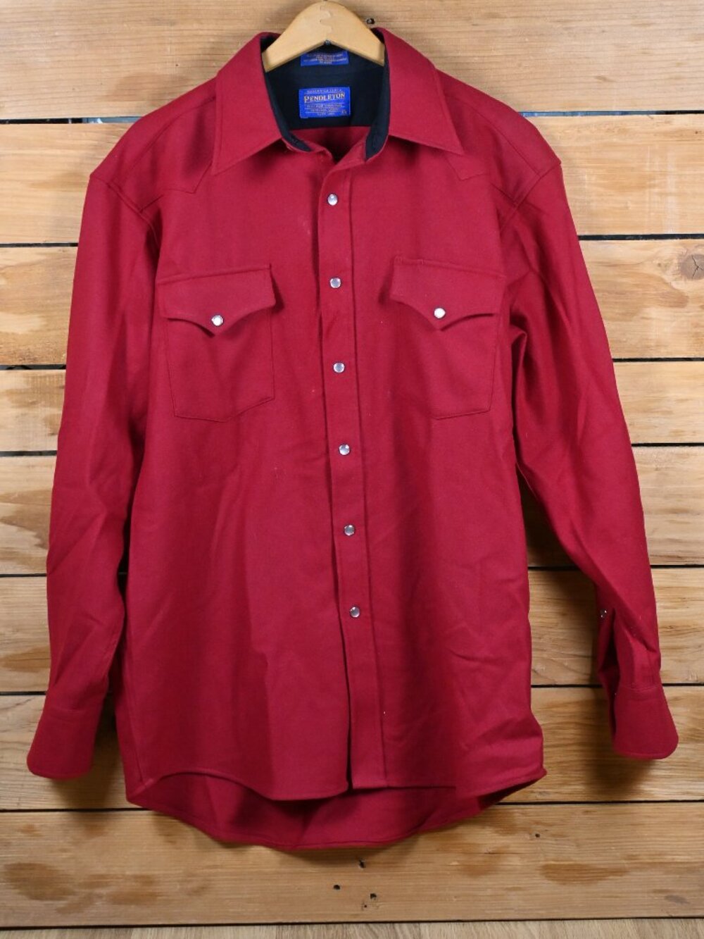Pendleton 100% Wool Western Style Pearl Snap Button Down Shirt in Red - Men's MD